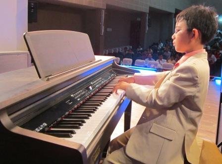 Tuyển giáo viên dạy piano organ tại Đà Nẵng